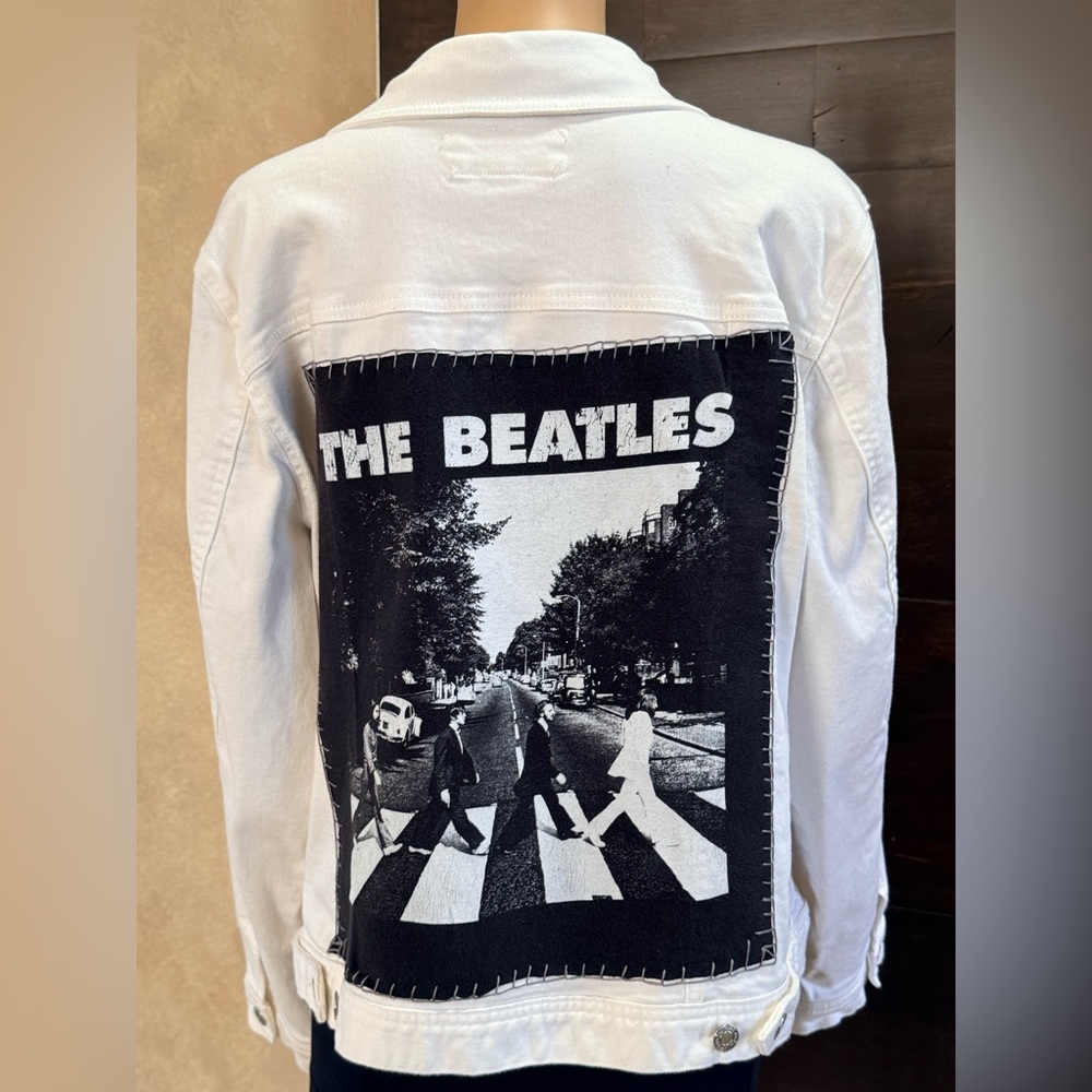 Upcycled Maurices The Beatles White Stretch Denim Size XL